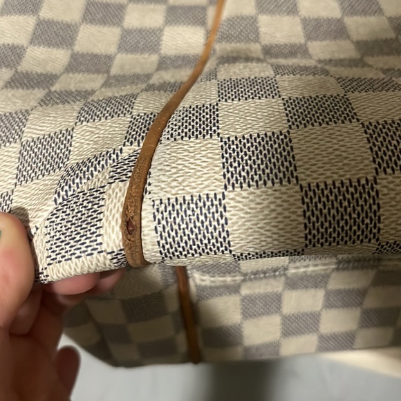 SOLD Louis Vuitton Totally MM Damier Azur - Picture 5 of 17